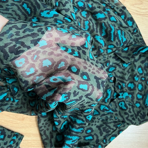 Equipment sheer silk cheetah print teal and green button down blouse - Picture 6 of 12